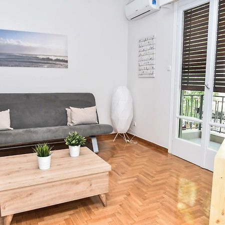Modern Apartment At Exarchia 1 Bed 2 Pers Athen Exterior foto
