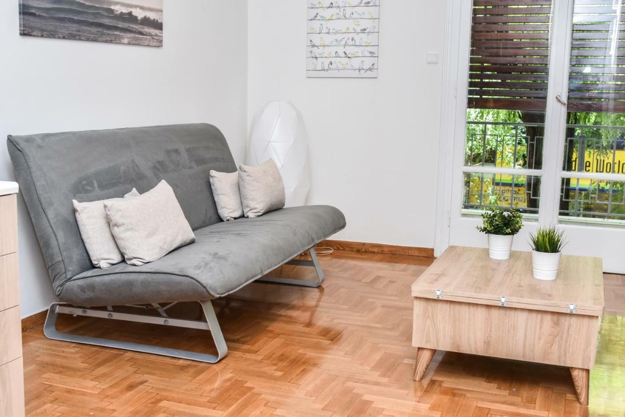 Modern Apartment At Exarchia 1 Bed 2 Pers Athen Exterior foto